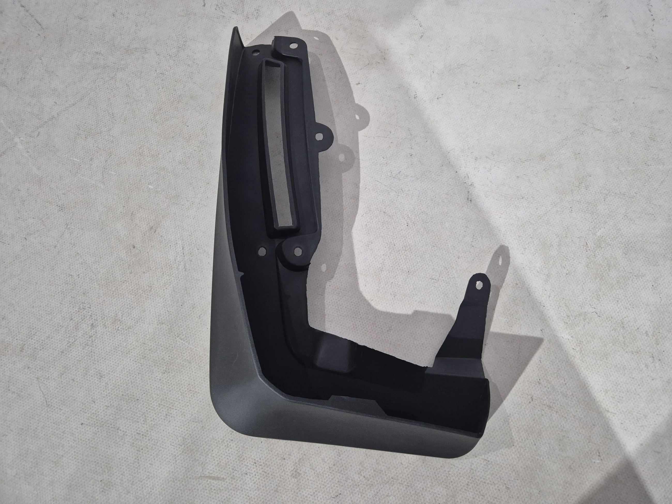 BMW 7 серія G11/G12 2015-2022 рр. Бризковики Premium перед лівий для G11/12 (1 шт)