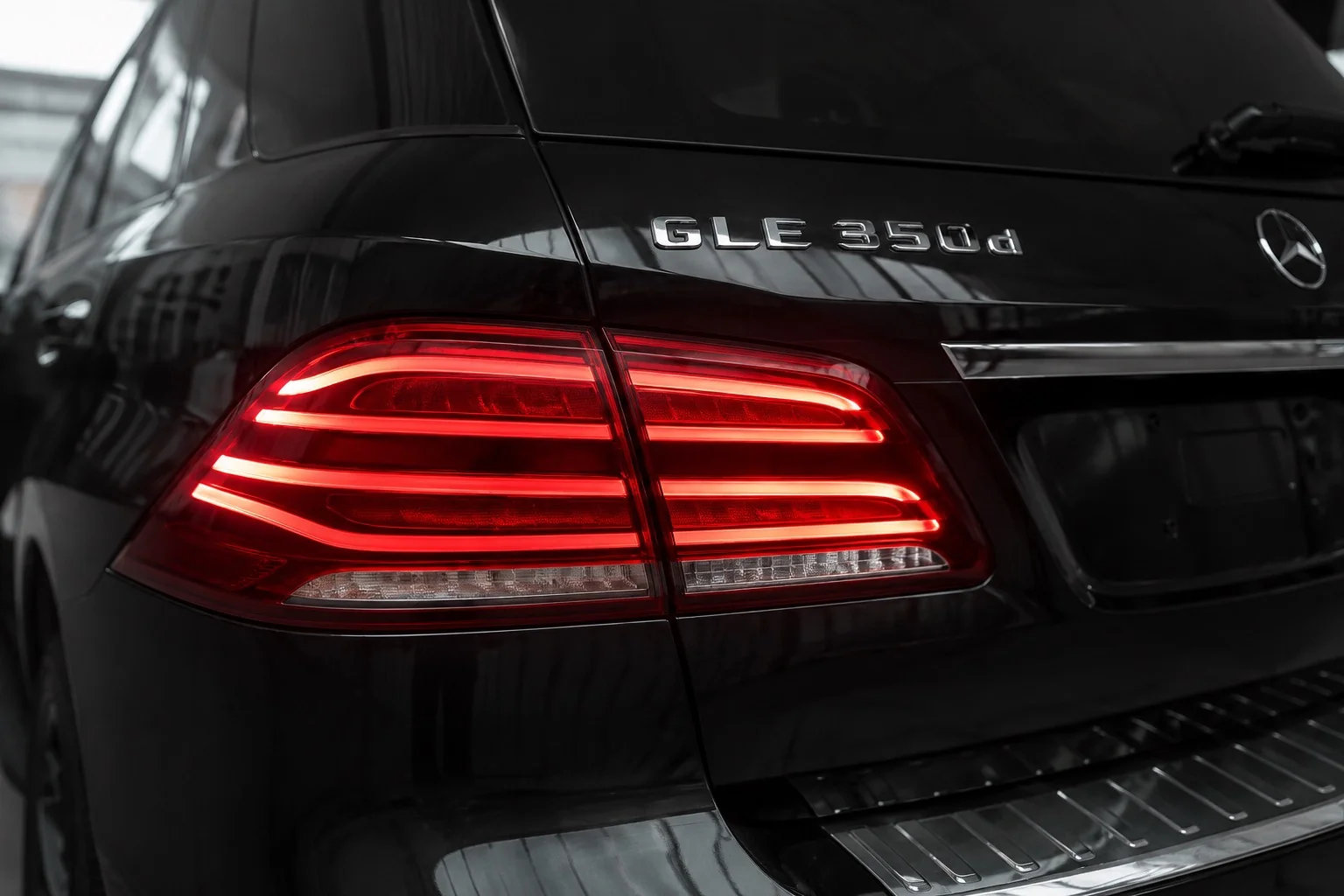 GBT Mercedes GLE/ML сlass W166 2011-2018 рр. Задні ліхтарі Європа (2 шт) для Mercedes-Benz GLE 2011–2018 Кузов та оптика
